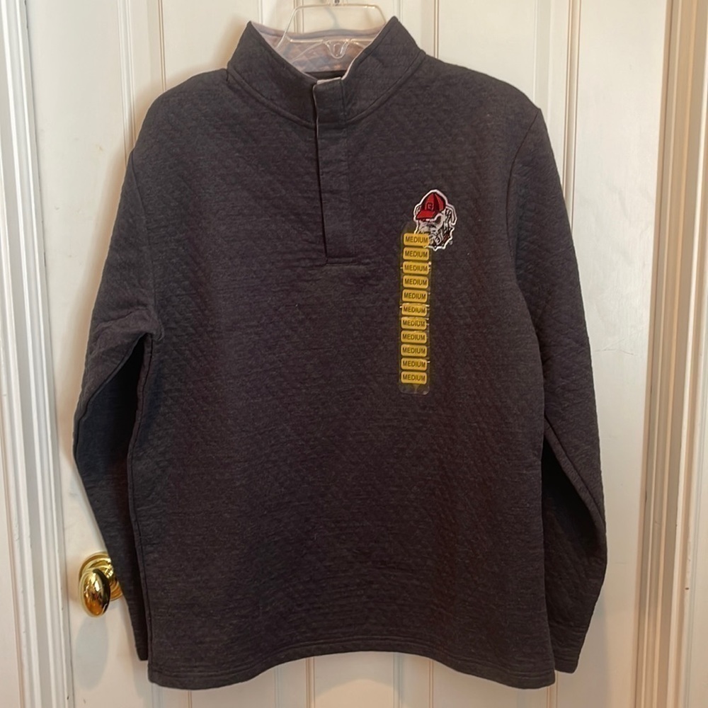 NWT Champion ⭐️Authentic Athleticwear sweatshirt or like a pullover jacket